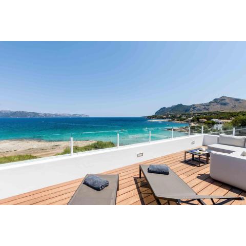 Moderna Villa con vistas al mar en Alcudia