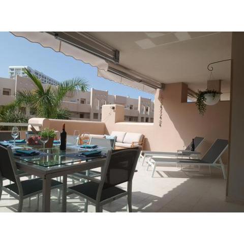 NEW !!! Luxury Apartment, 32 m2 Terrace in the Sun, Pool View