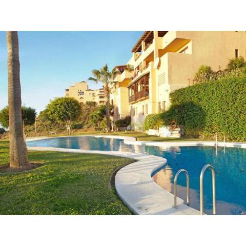 Nice apartment in Mijas Costa with garden