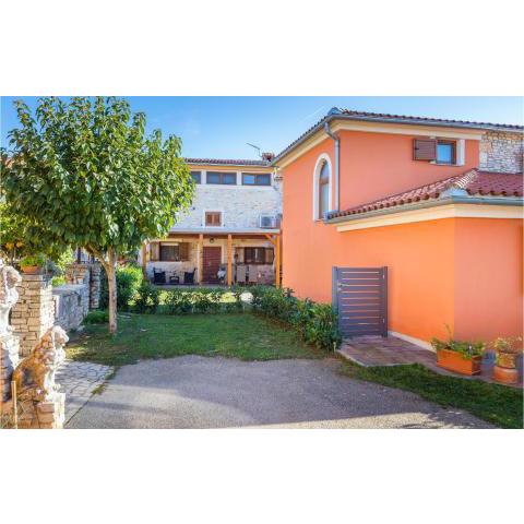 Nice home in Vodnjan with 4 Bedrooms and WiFi