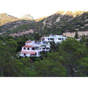 Oleander's Garden Traditional Cretan Cottage