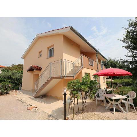 Picturesque Apartment in ilo with Balcony