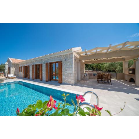 Pitharia Luxury Villa with amazing sea views