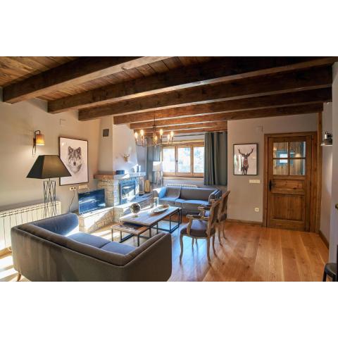 PRECIOSA CASA, NAUT ARAN, ALTO ARAN, GESSA, A 4 KM DE BAQUEIRA, 212 M2 wifi