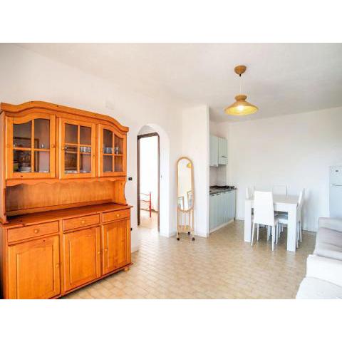 Quaint Holiday Home in Marinella near Beach