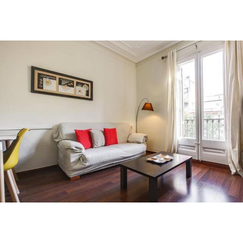 Ronda Sant Pere Private City Center 3Bedroom Suite B