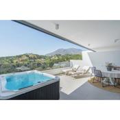 Seaviews Private jacuzzi rooftop&luxurious living