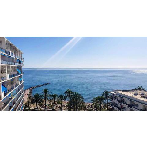 SKOL 933 Fantastic two bedrooms on the 9th floor with amazing sea views