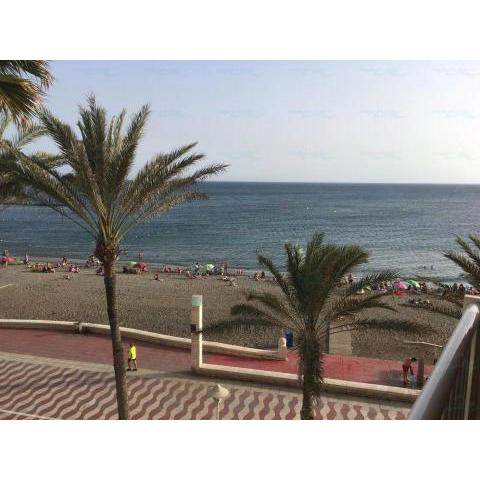 Spacious 1 bedroom flat in Almeria, by the beach