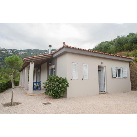 Spacious Seaview House with Garden at Palaiokastro