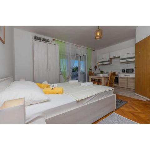 Studio Apartment Iva