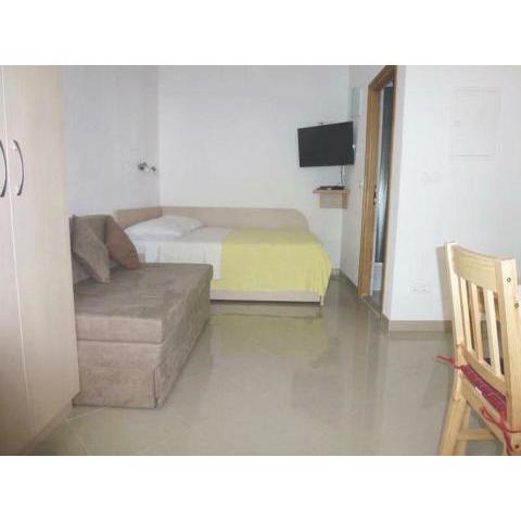 STUDIO APARTMENTS BASKAH2O