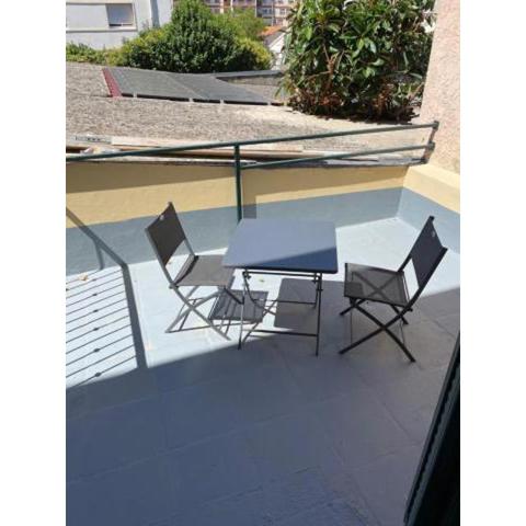 Studio cosy avec belle Terrasse Centre ville - NEG5