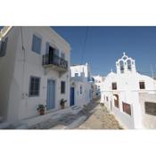 Thomas Traditional House in Chora