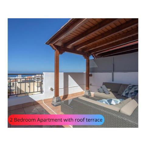 Two properties Desirable Rooftop Terrace, 2 Bedroom apartment with WiFi OR 3 Bedroom one floor Studio Apartment, WiFi, No Terrace, Callao Salvaje, Tenerife