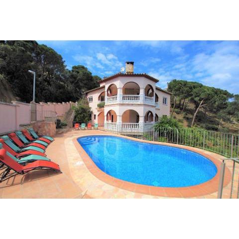 V&V LLORET-VILLA CHRISTINE, gran casa con piscina privada y vistas mar