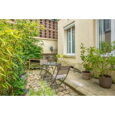 Very nice apartment in a courtyard close to the Versailles palace - Welkeys