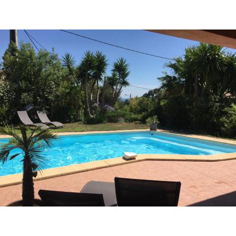 Villa 150m2 piscine apercu mer climatisée