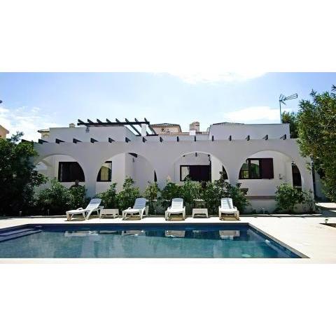 Villa Blanca La Mata