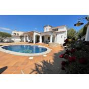 Villa cozy Empuriabrava piscina privada