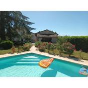 Villa de 2 chambres avec piscine privee terrasse amenagee et wifi a Lisle sur Tarn