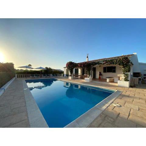 Villa Sea Views & Pool