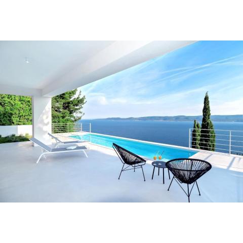 Villa V - private pool, special location & surroundings