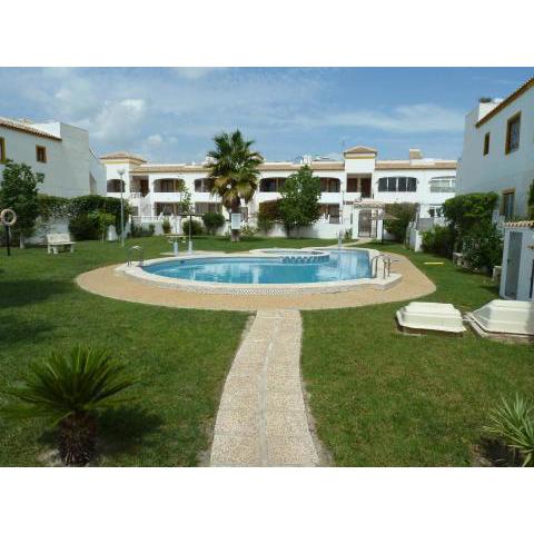 Vistabella golf flat with access to pool and parking