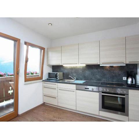 Welcoming Apartment in Hollersbach im Pinzgau near Ski Area