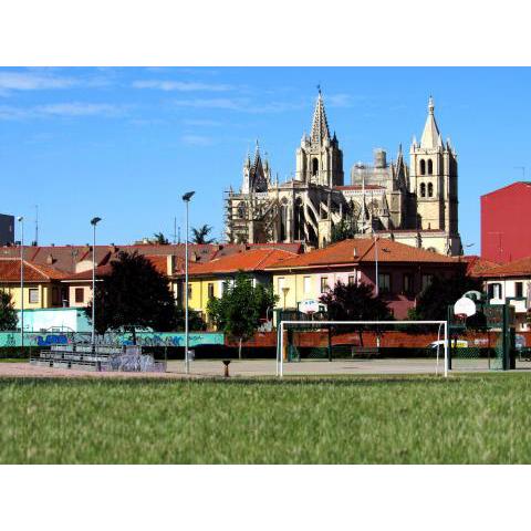 www Parques de la Catedral travel com Parking privado Gratis